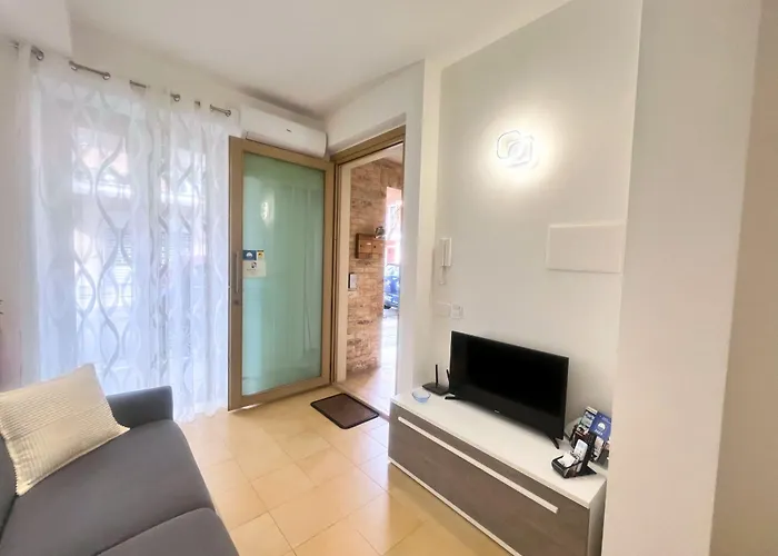 Centro Elpidio Blu - Spiaggia, Parcheggio Porto SantʼElpidio