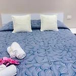 Centro Elpidio Blu - Spiaggia, Parcheggio *