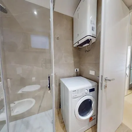 Centro Elpidio Blu - Spiaggia, Parcheggio *