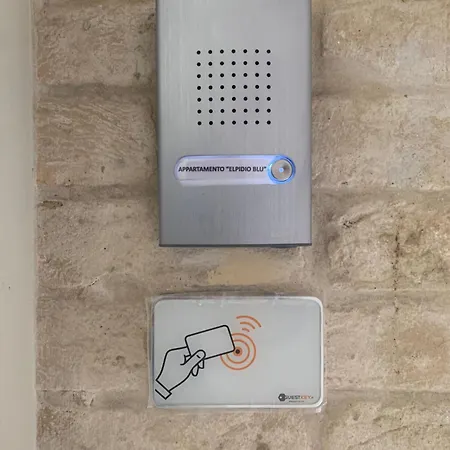 Centro Elpidio Blu - Spiaggia, Parcheggio *