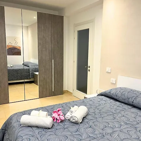 Centro Elpidio Blu - Spiaggia, Parcheggio