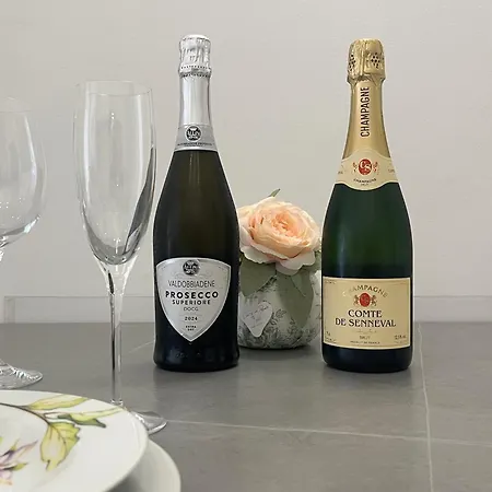 Centro Elpidio Blu - Spiaggia, Parcheggio 公寓